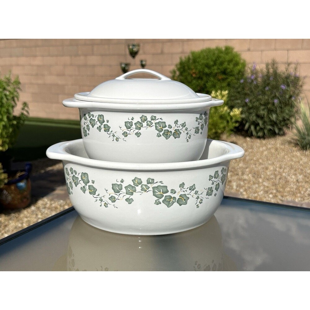 2 VTG Corelle Coordinates Callaway Ivy Casseroles Stoneware 2.5 & 1.5 Qt w/lid